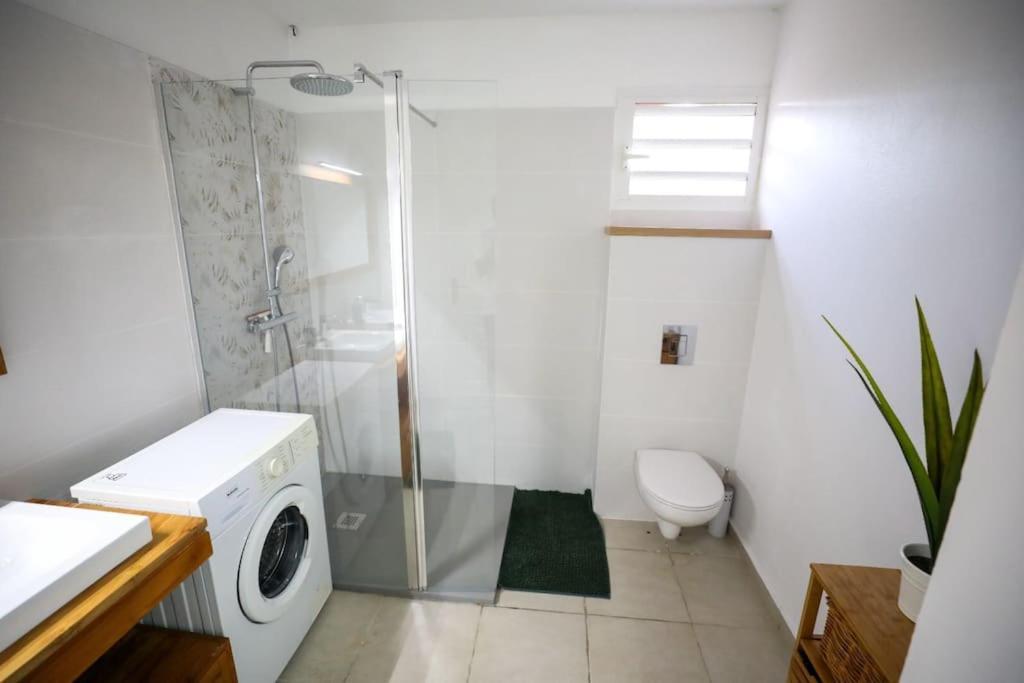 Apartament Belle Vue De Grande Anse Trois-Rivières Zewnętrze zdjęcie