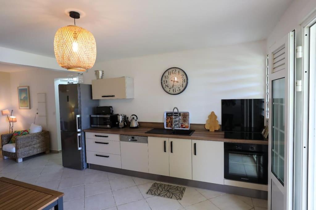 Apartament Belle Vue De Grande Anse Trois-Rivières Zewnętrze zdjęcie